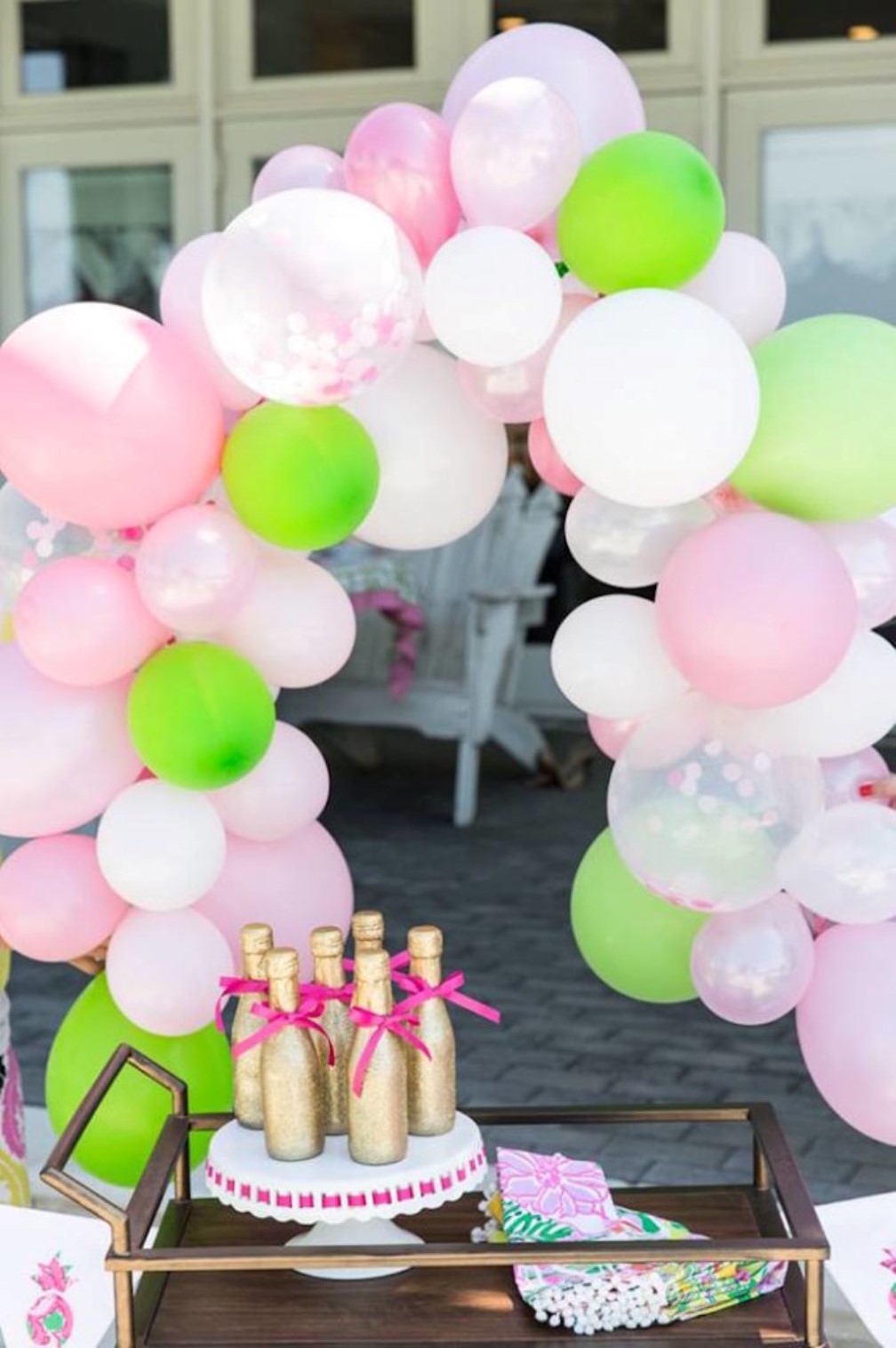 lilly-pulitzer-organic-balloon-arch-one-stylish-party